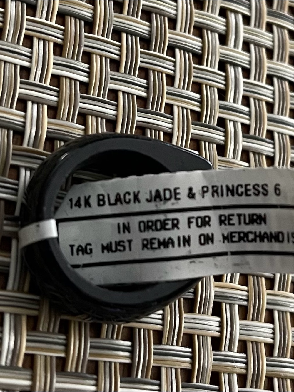 NWT Ring BLACK JADE 14k Gold & Princess Cut Garnet Size 6 Never Worn - Picture 9 of 10